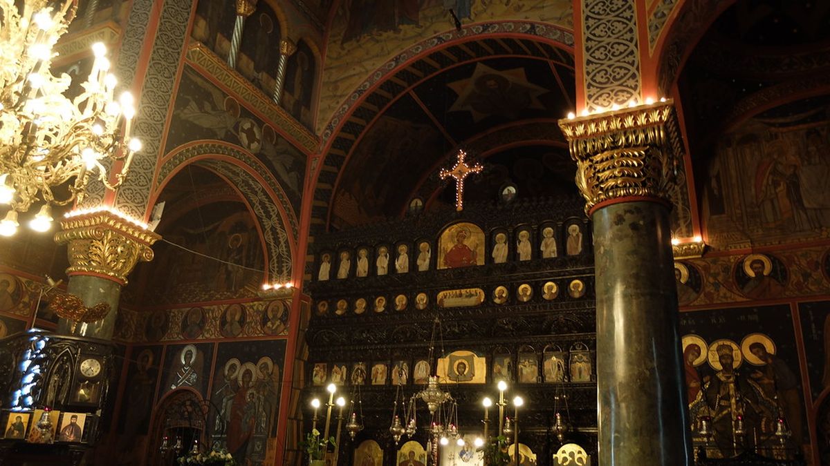 К чему снится читать молитву Отче наш от дьявола